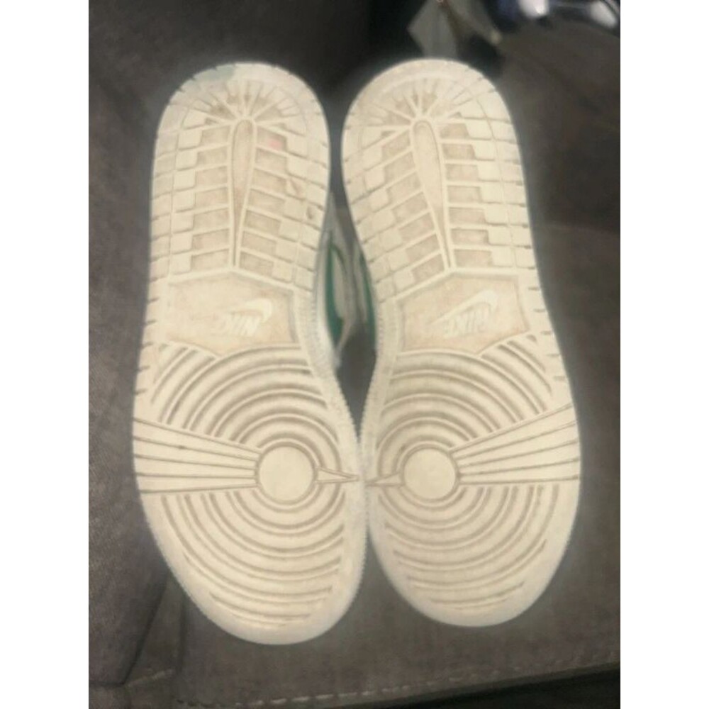 Jordan 1 - Picture 6 of 6